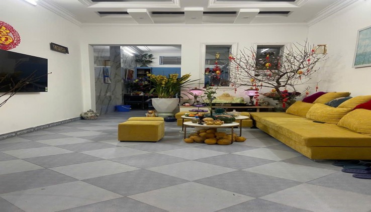 Cho thuê nhà ngõ 213 Phố Giáp Nhất, 5 tầng, 43m2, 4 ngủ, 16 Triệu